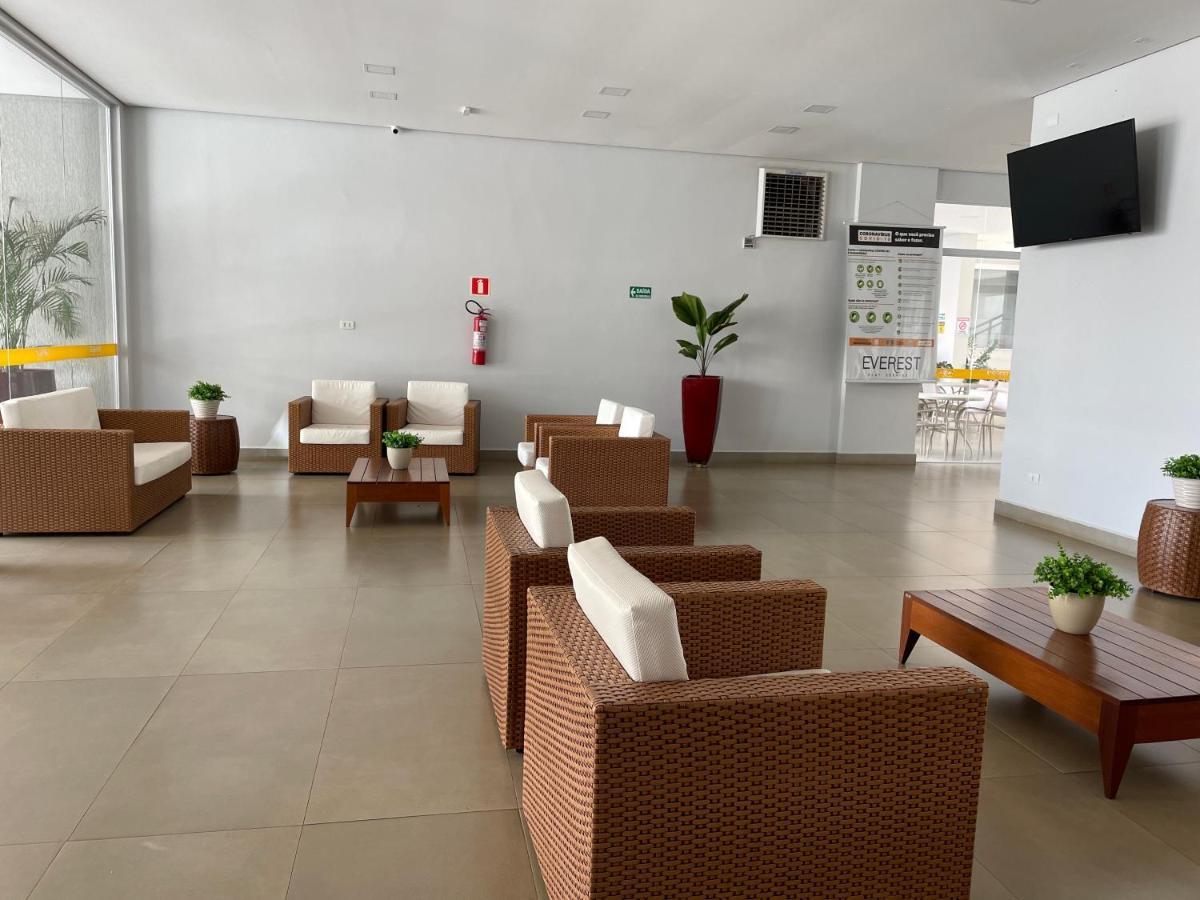 Everest Flat Service Caldas Novas Exterior foto